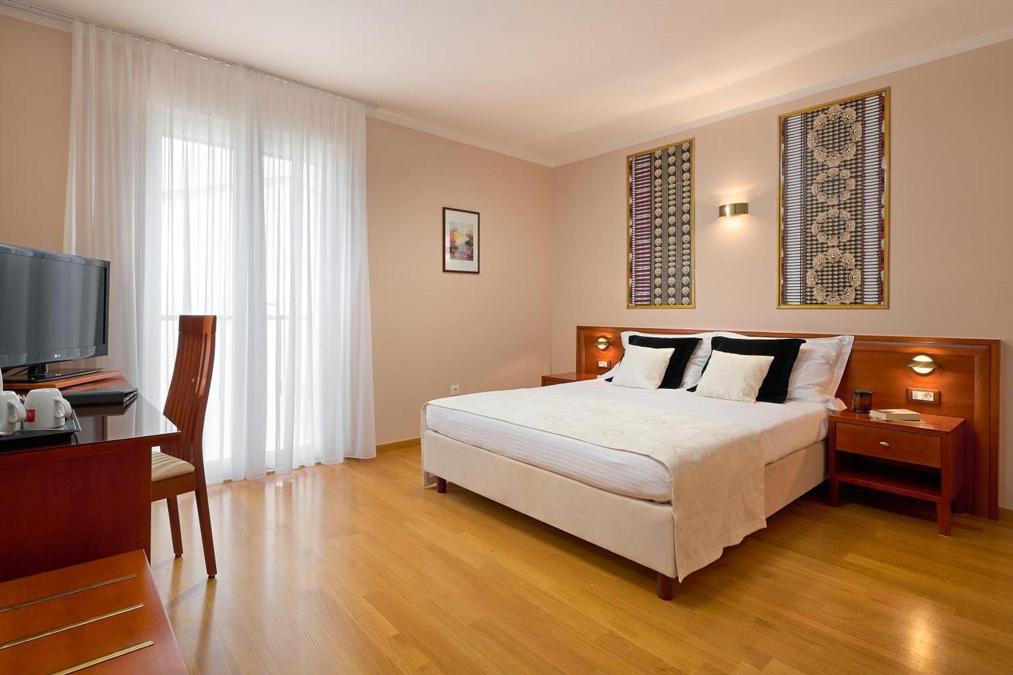 Hotel Villa Andrea ทูแชพี ภายนอก รูปภาพ
